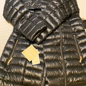 Never been worn Michael Kors coat.